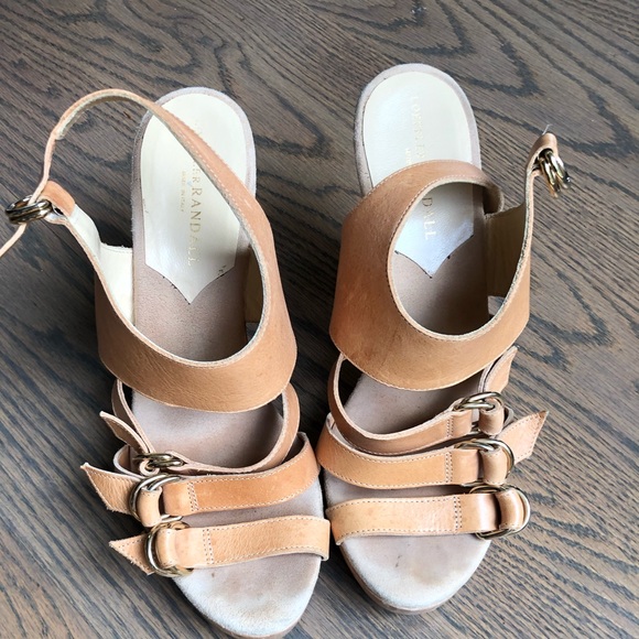 Loeflfler Randall tan leather straps wood heels 9b - Picture 2 of 5